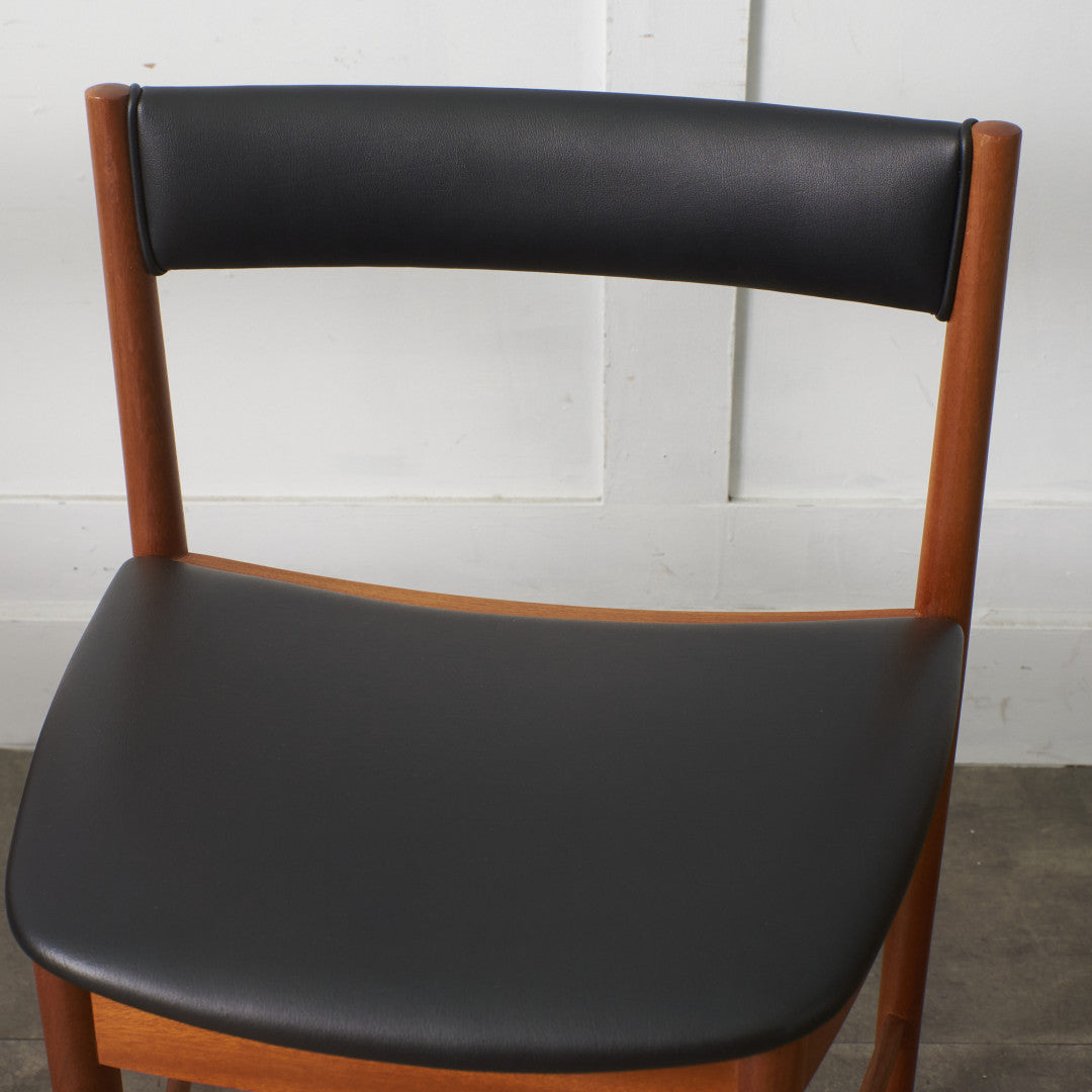 ダイニングチェア 4脚セット / 張替済