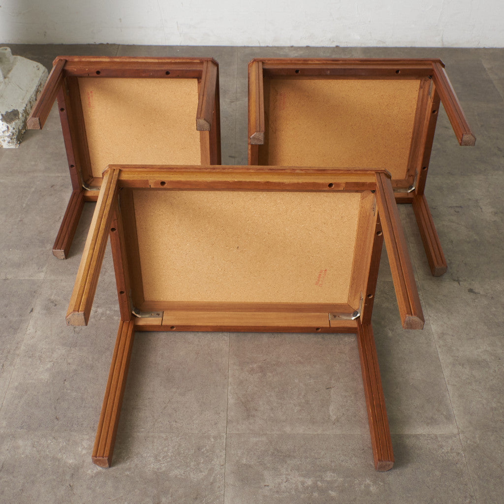 デンマーク製 タイルトップ ネストテーブル