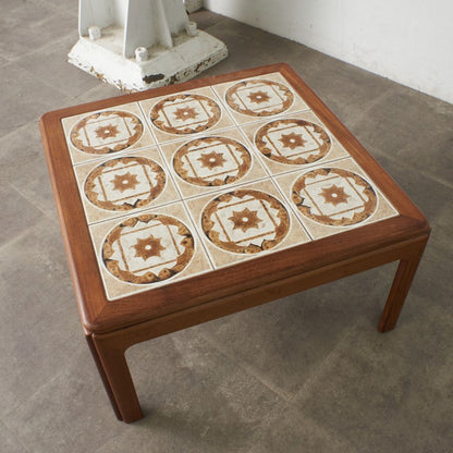 タイルトップ コーヒーテーブル｜ジープラン G-PLAN