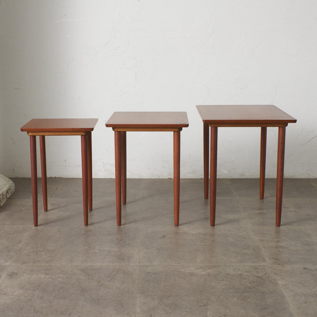 デンマーク ヴィンテージ ネストテーブル