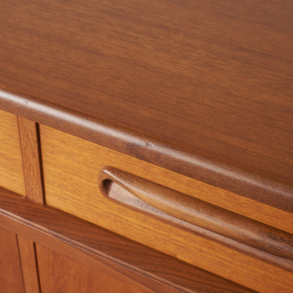 Fresco 脚付きサイドボード (4072)