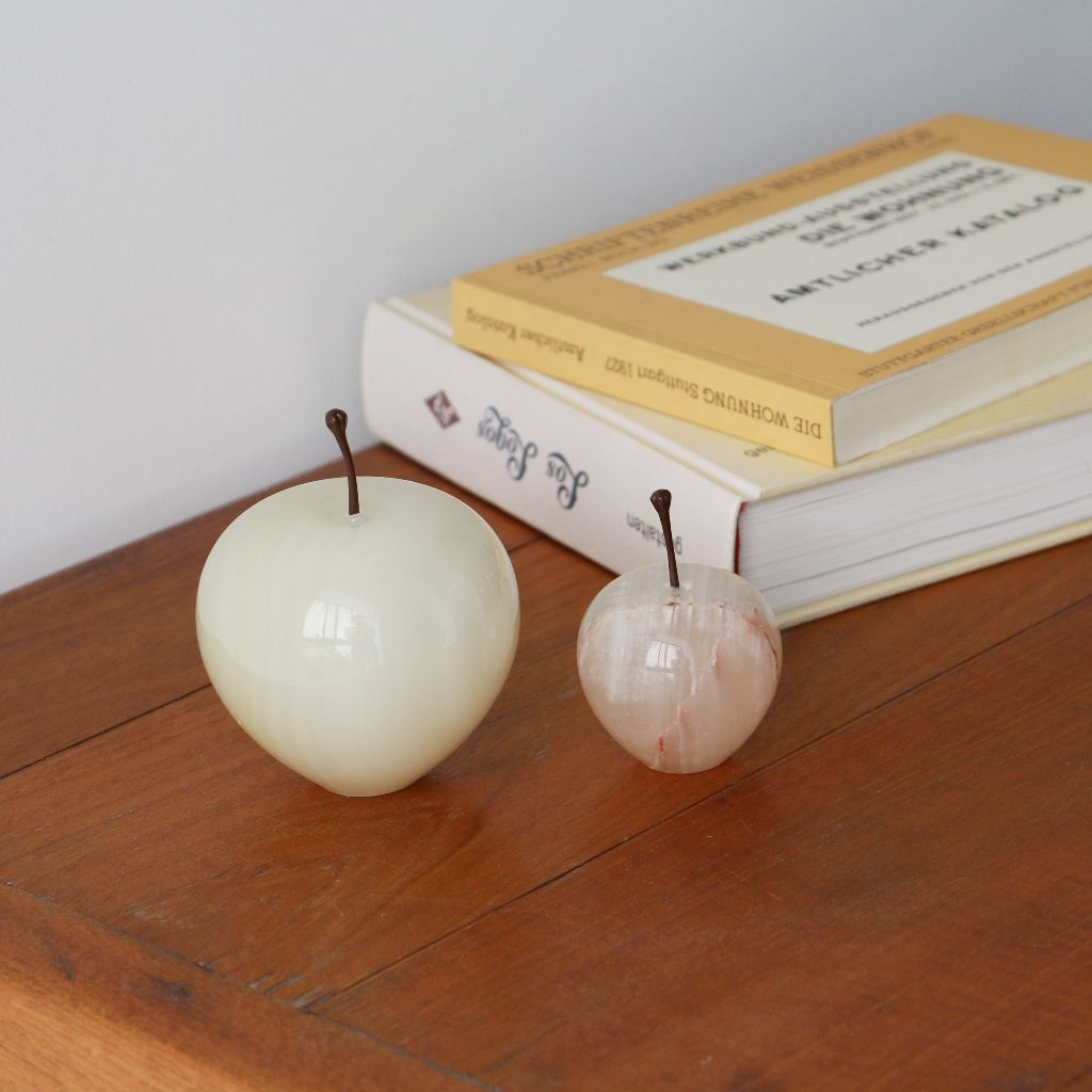 ストーンオブジェ Marble Apple ホワイト Large