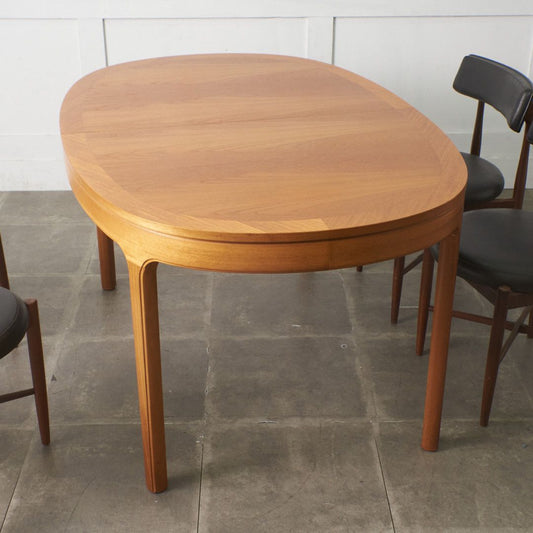 エクステンション オーバル ダイニングテーブル