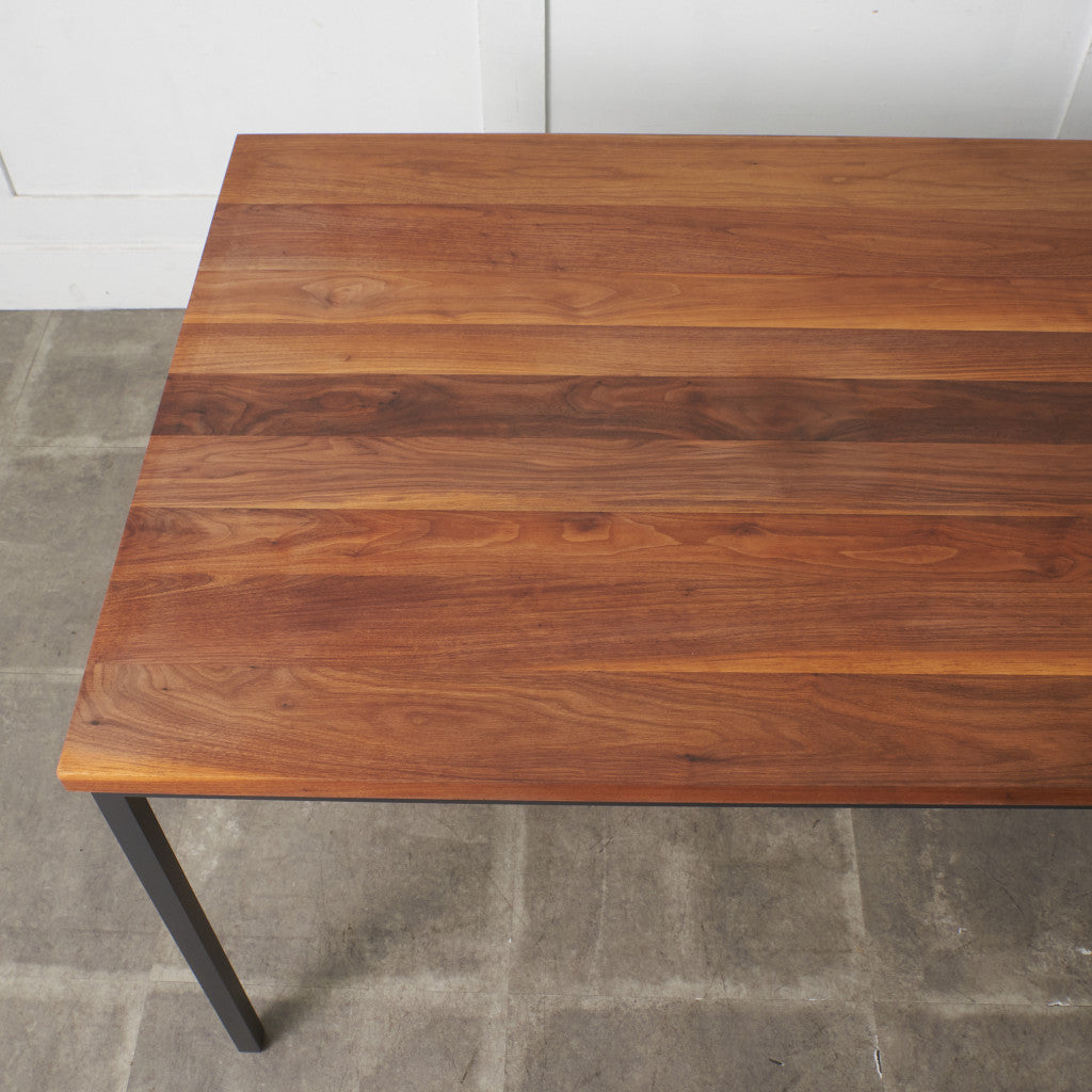 インダストリアルスタイル ダイニングテーブル