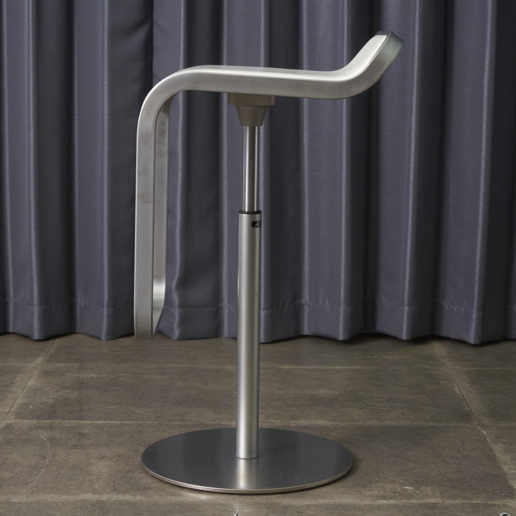 LEM 本革張りスツール