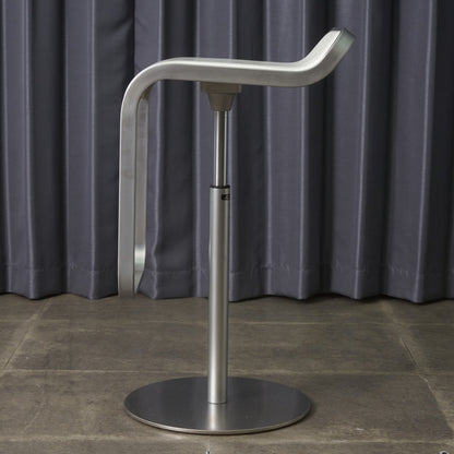 LEM 本革張りスツール