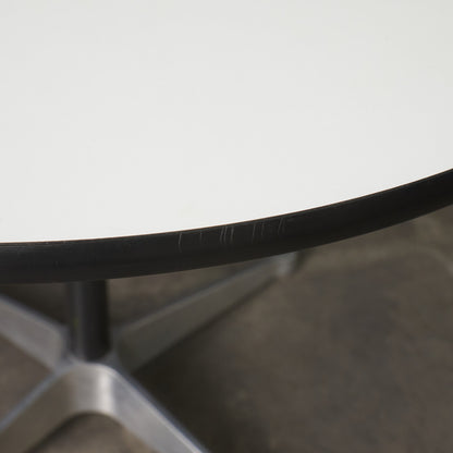 イームズ コントラクトベース ラウンドテーブル