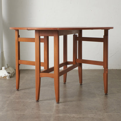 ヴィンテージ ドロップリーフ ゲートレッグテーブル