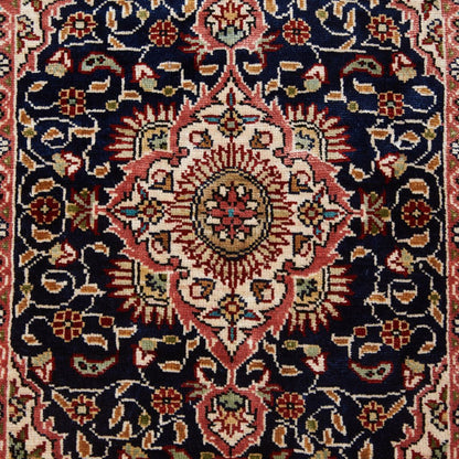 工房銘入り シルク製 ペルシャ絨毯