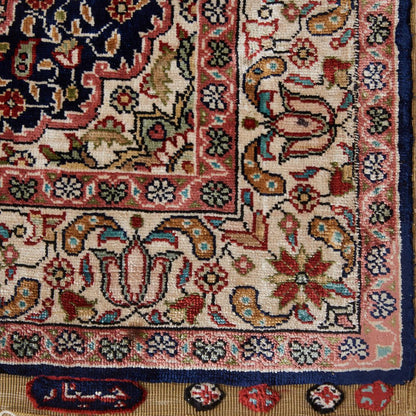 工房銘入り シルク製 ペルシャ絨毯