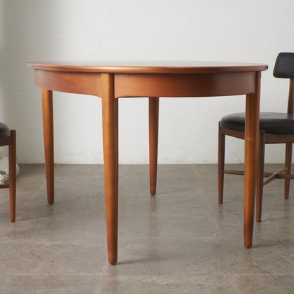 ヴィンテージ エクステンション オーバルダイニングテーブル