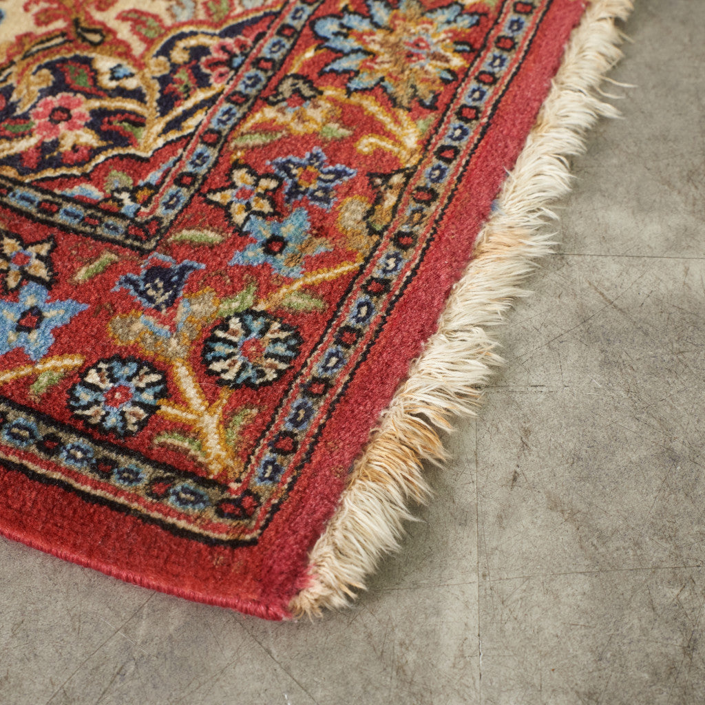 イラン産 ウール製 絨毯