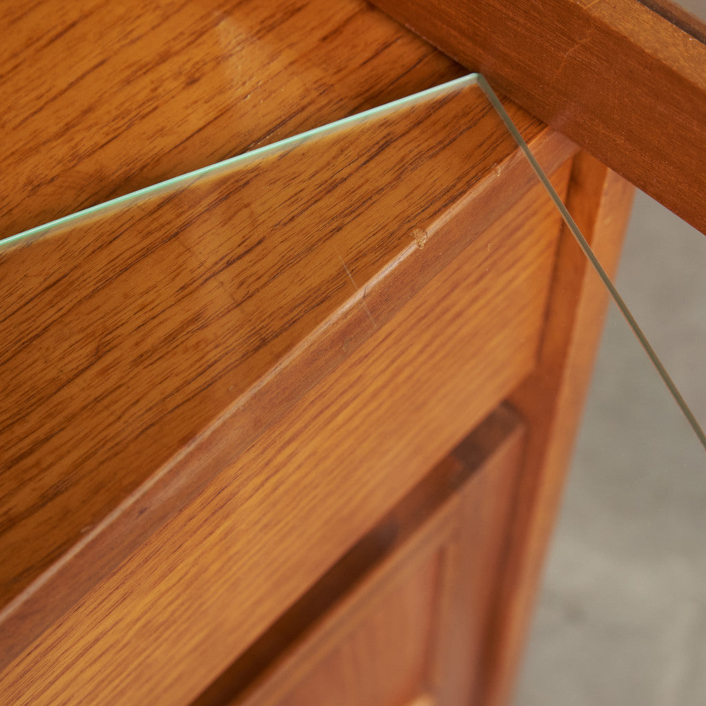 十字扉 ヴィンテージ ハイサイドボード