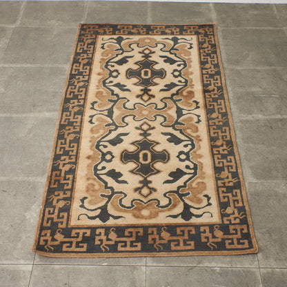 十字唐草 手織り 絨毯