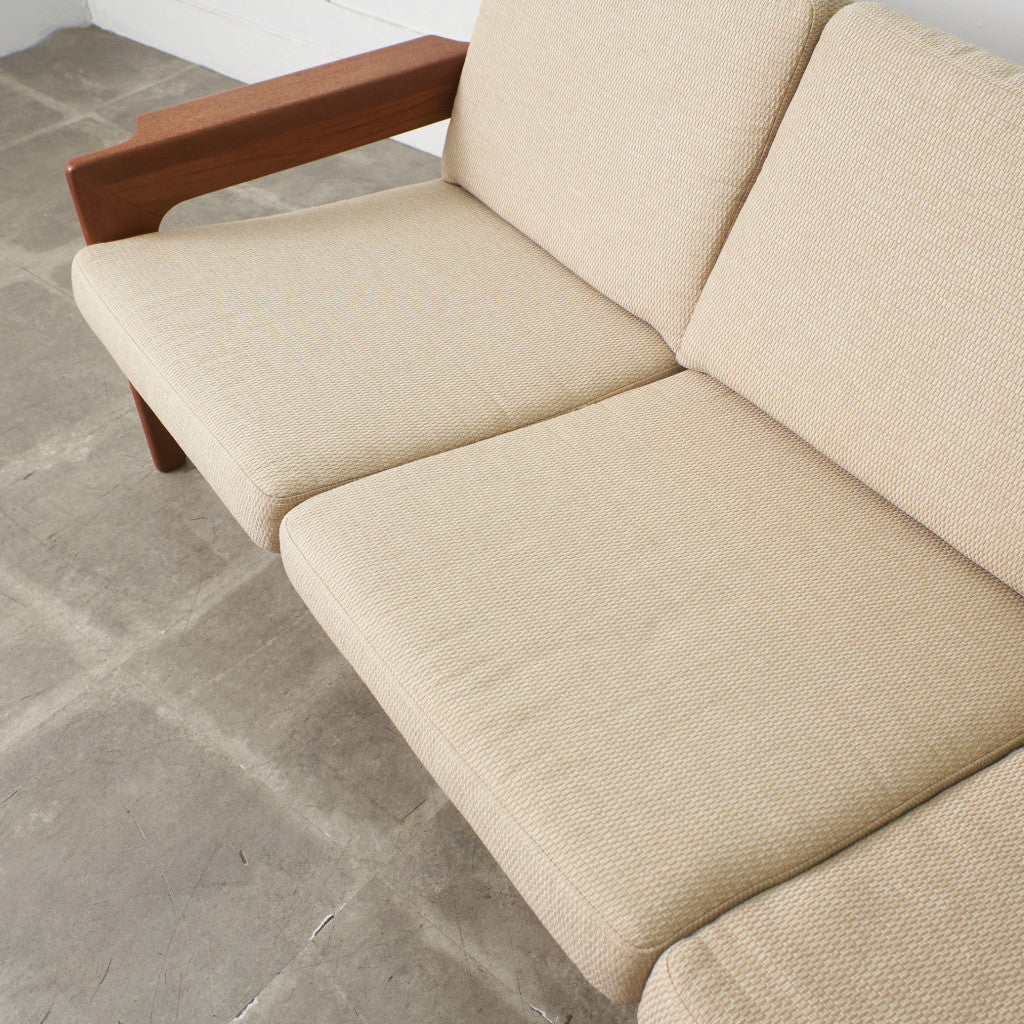 ヴィンテージ 3人掛けソファ