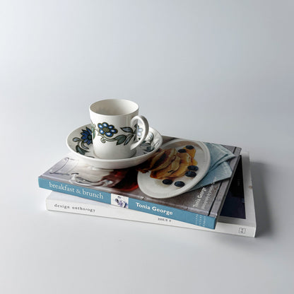 ART NOUVEAU アールヌーボー ブルー カップ＆ソーサー