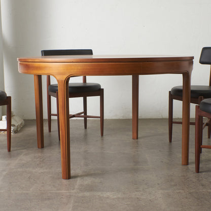 エクステンション ラウンド ダイニングテーブル