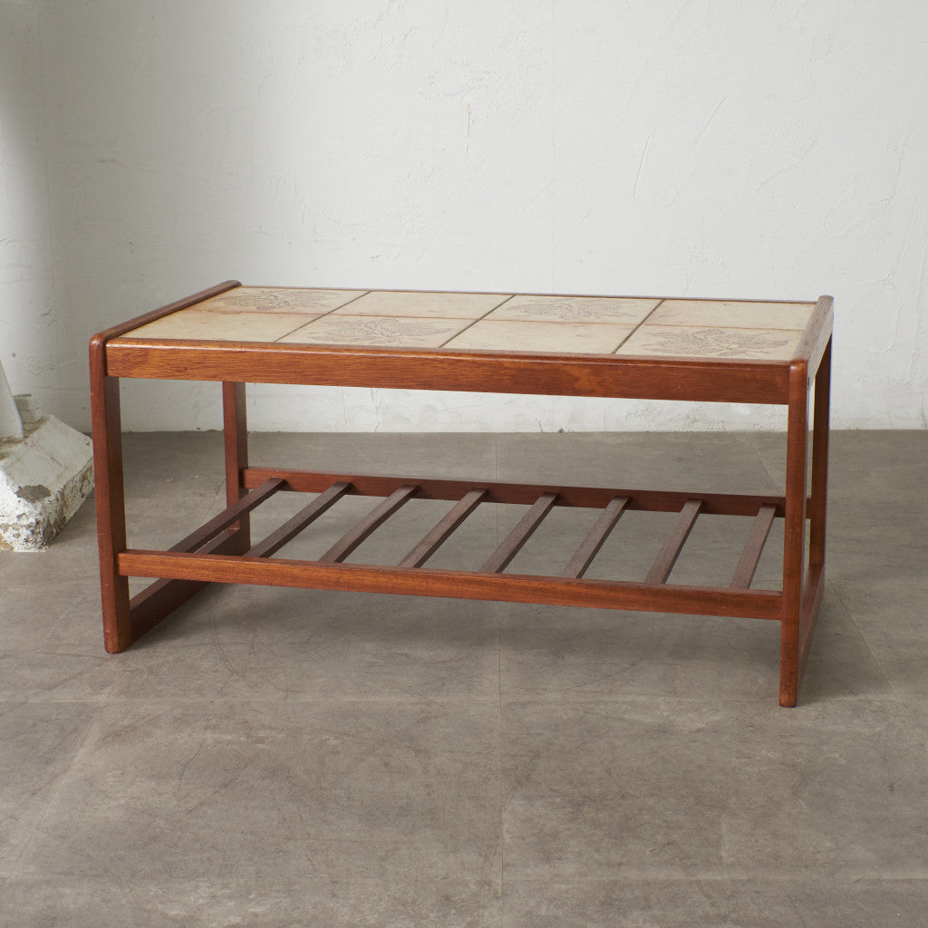 ヴィンテージ タイルトップ コーヒーテーブル