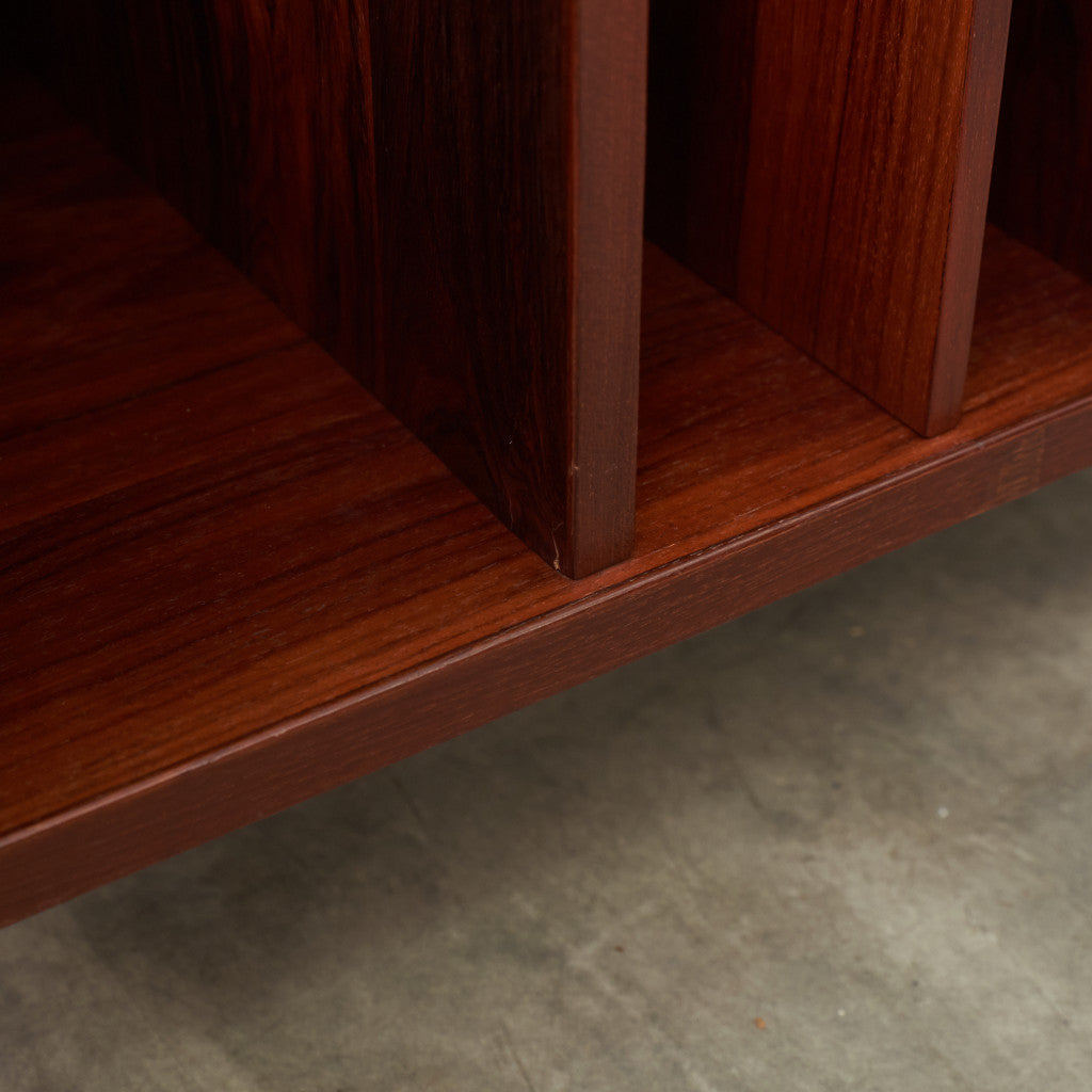 デンマーク製 ヴィンテージ サイドボード