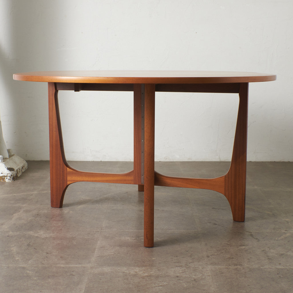 ドロップリーフゲートレッグテーブル