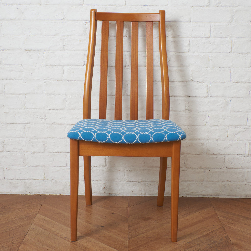 英国ヴィンテージ ダイニングチェア / 張替済