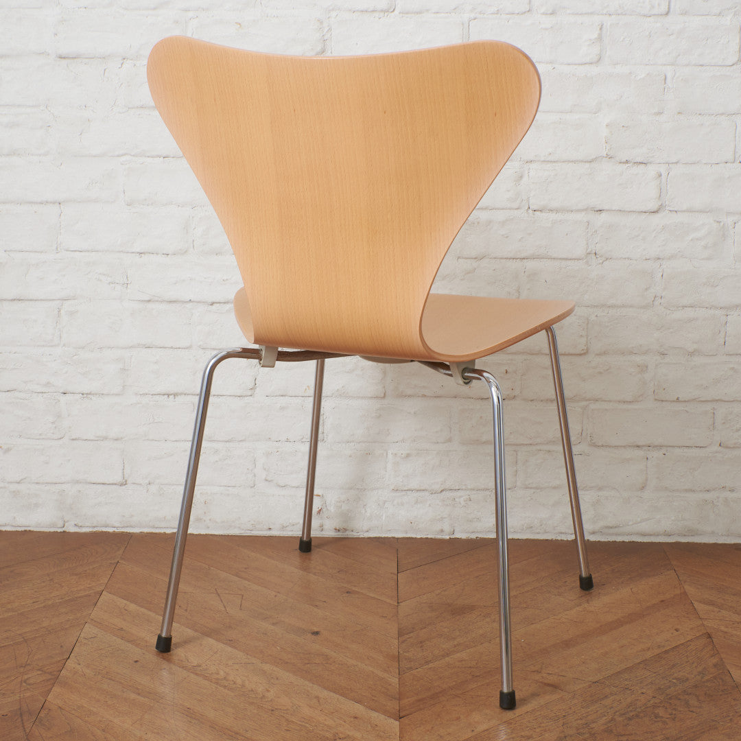 セブンチェア / ビーチ