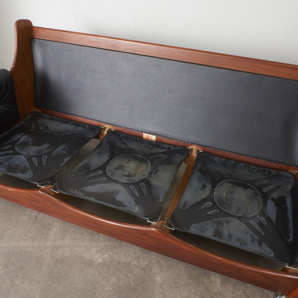 サドルシリーズ 3人掛けソファ / 張替済