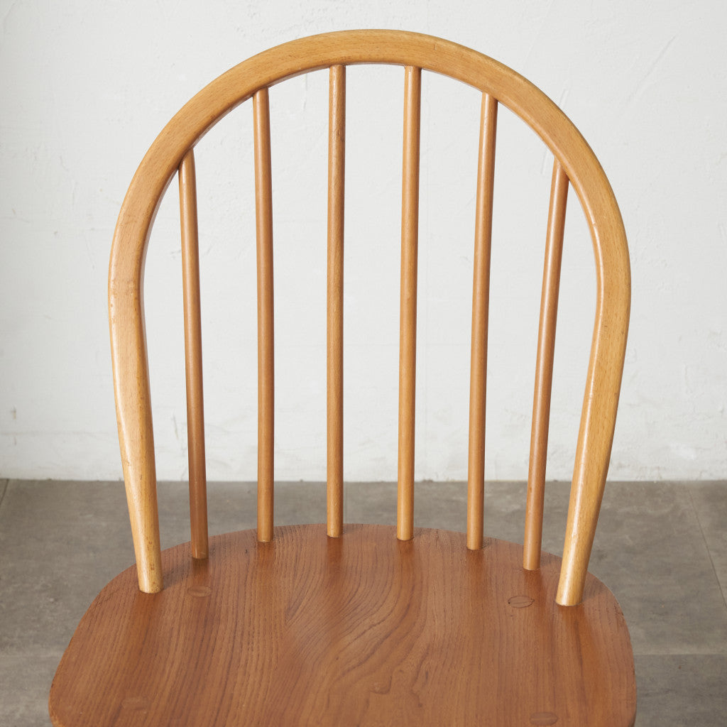 フープバックチェア