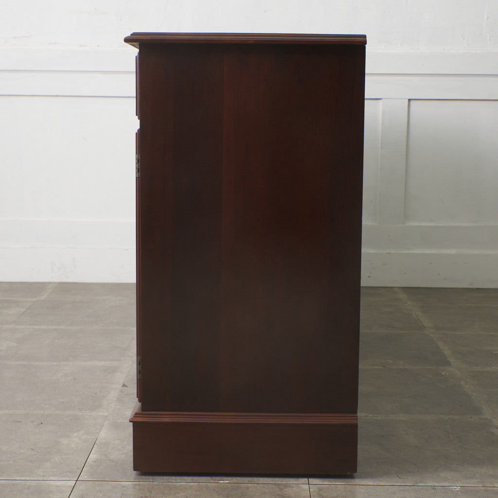 クラシック サイドボード