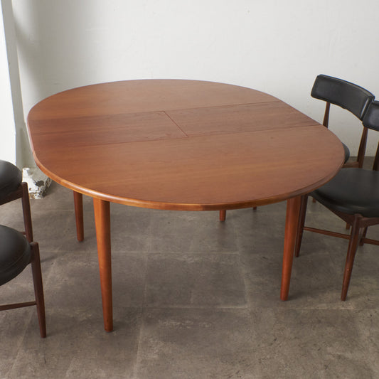 エクステンション ラウンドダイニングテーブル