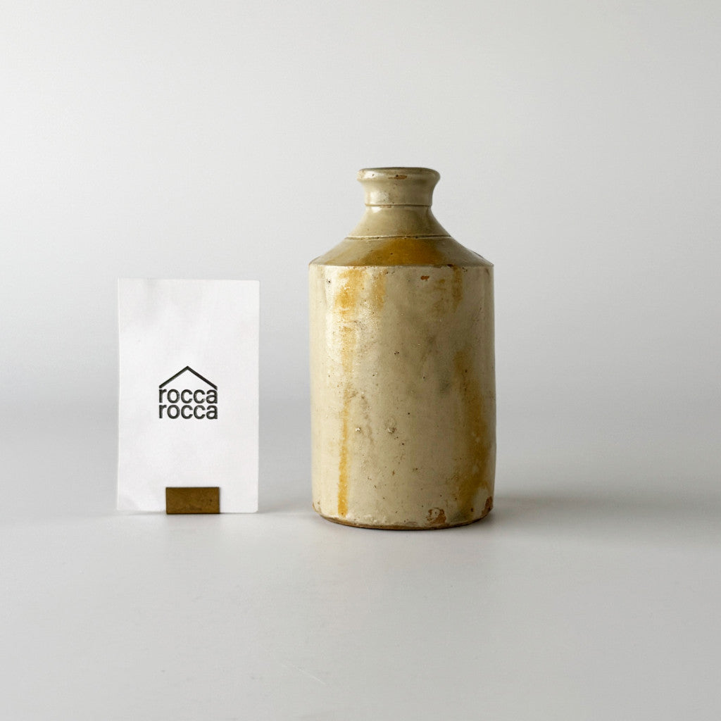 英国アンティーク ボトル