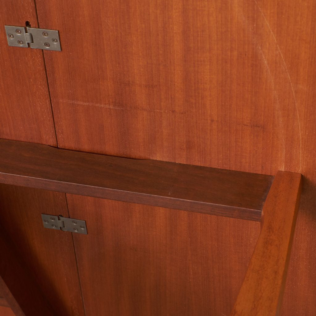 ドロップリーフゲートレッグテーブル