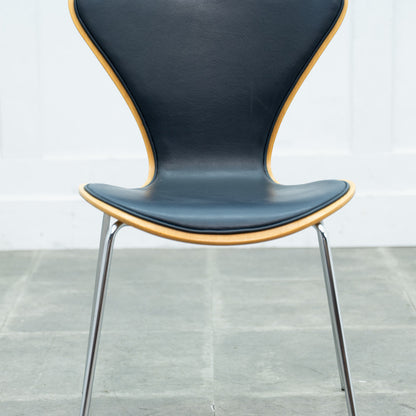 セブンチェア / フロントパディング