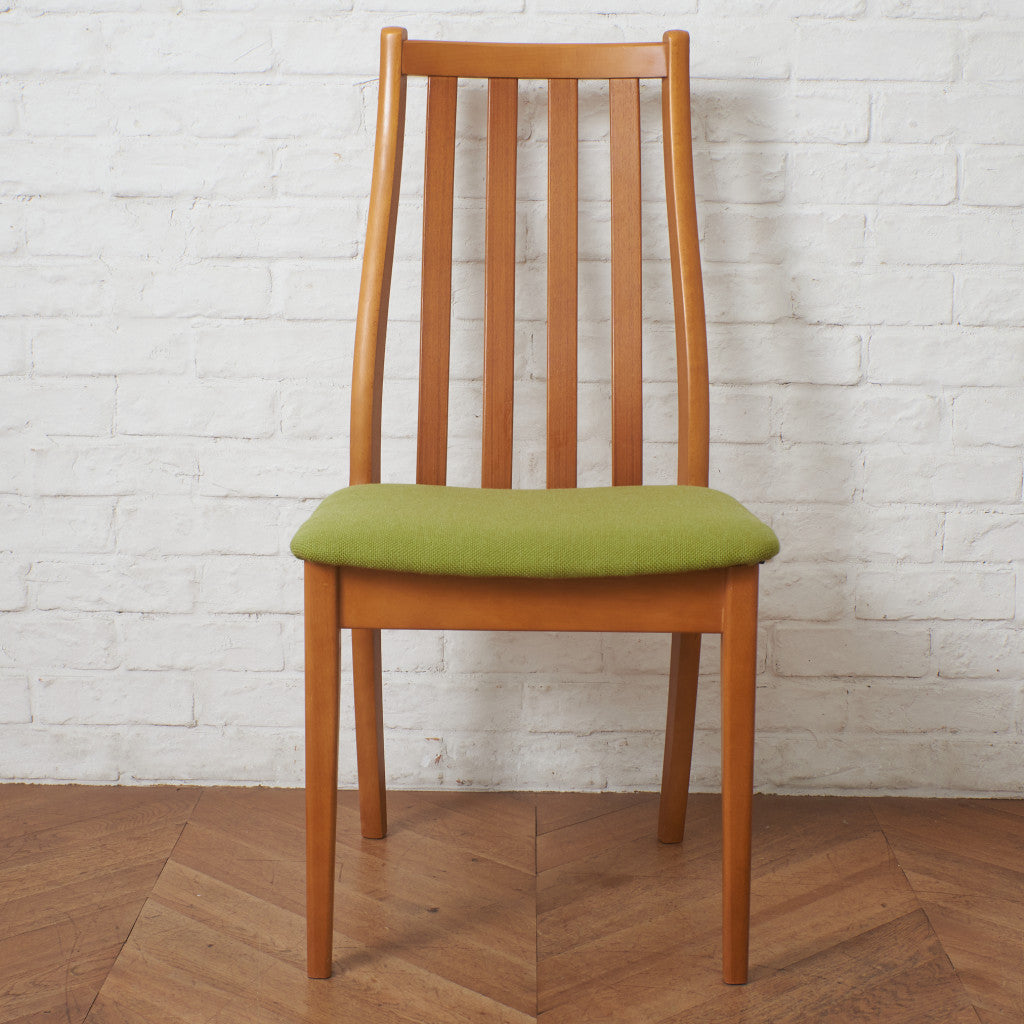 英国ヴィンテージ ダイニングチェア / 張替済