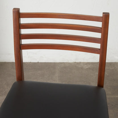 英国ヴィンテージ ラダーバック ダイニングチェア / 張替済