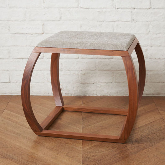 CLYDE POUF スツール