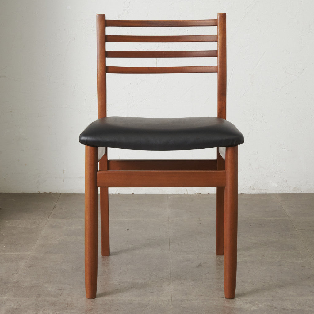 英国ヴィンテージ ラダーバック ダイニングチェア / 張替済