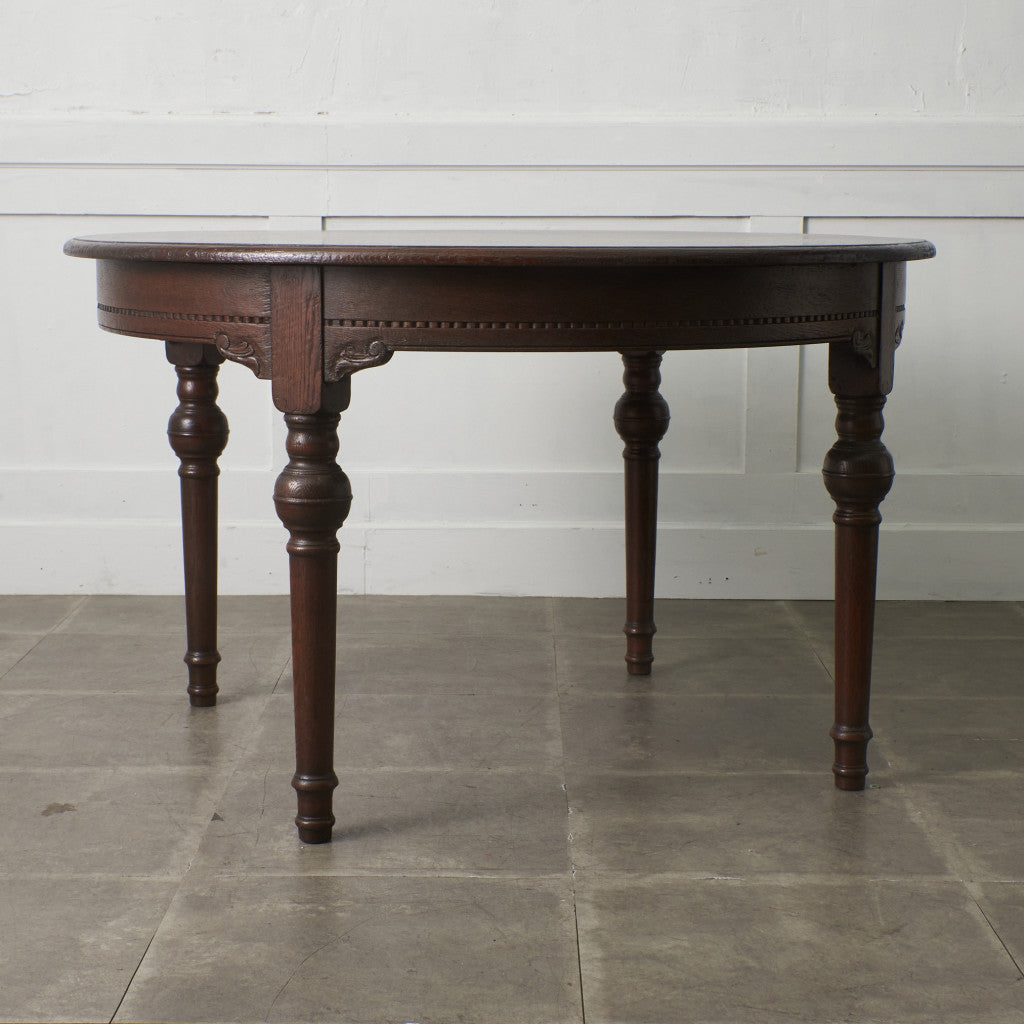 西洋クラシック ラウンドダイニングテーブル