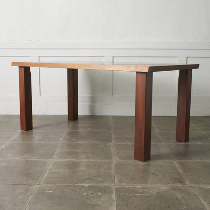 ウォールナット無垢材 ブックマッチ天板 ダイニングテーブル