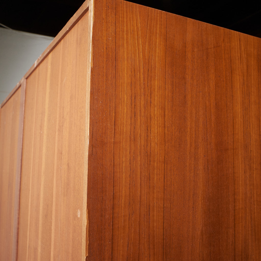 Danish ワードローブ