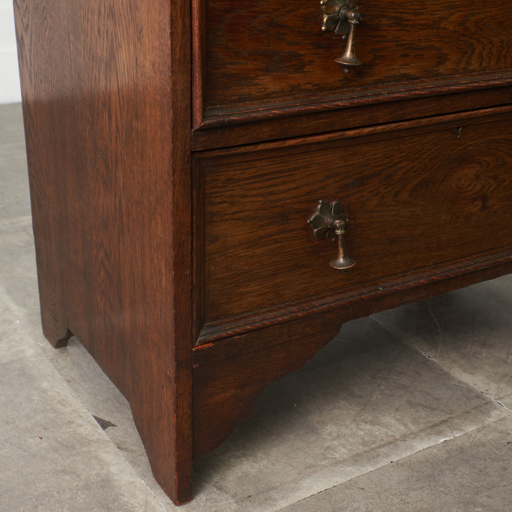 英国アンティーク 3段チェスト