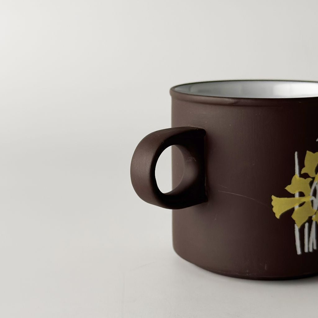 Love mug ラブマグ APRIL 4月
