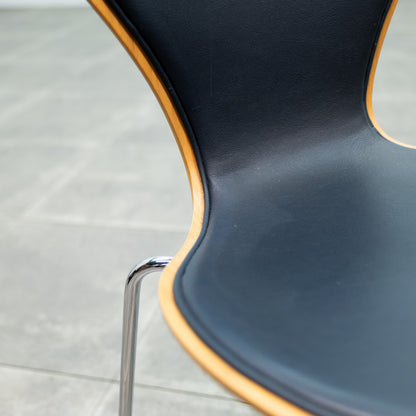 セブンチェア / フロントパディング