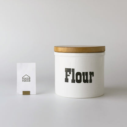 ヴィンテージ キャニスター "Flour"