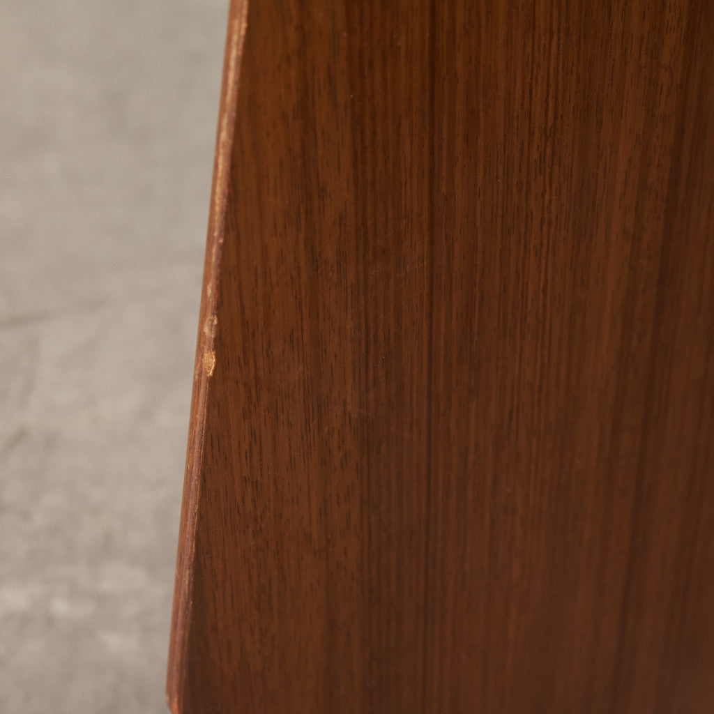 Brandon コーナーシェルフ