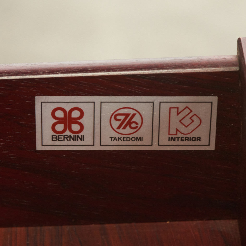 ブラジリアンローズウッド材 蛇腹扉 サイドボード