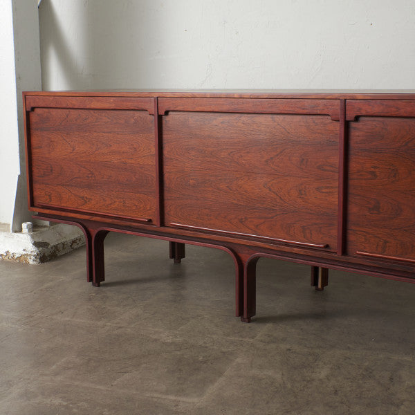 ブラジリアンローズウッド材 蛇腹扉 サイドボード