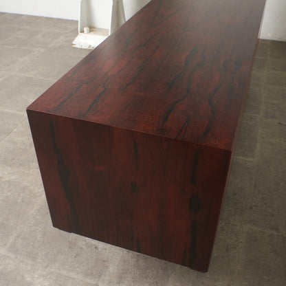 ブラジリアンローズウッド材 蛇腹扉 サイドボード