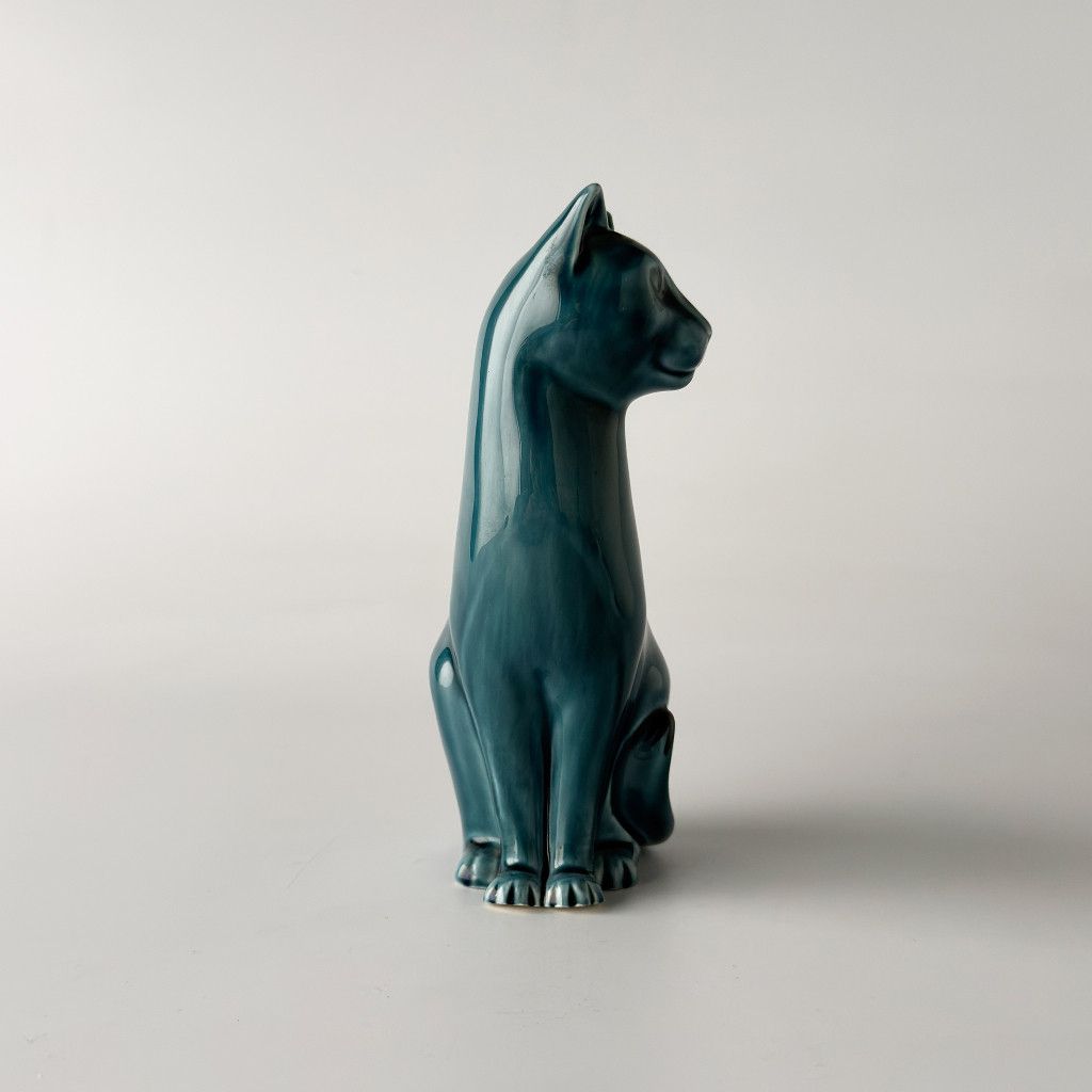 ヴィンテージ 猫のフィギュリン
