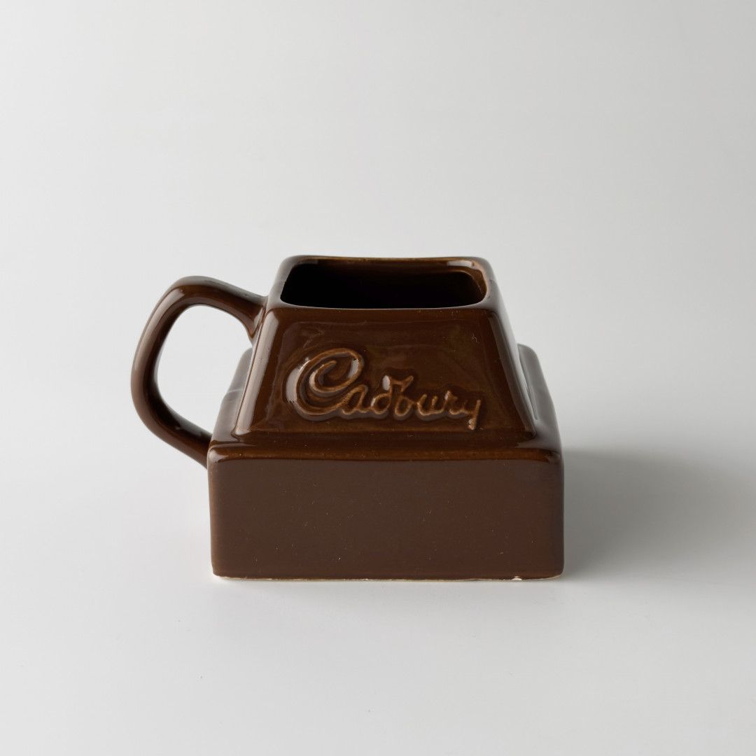 ヴィンテージ チョコレートマグ